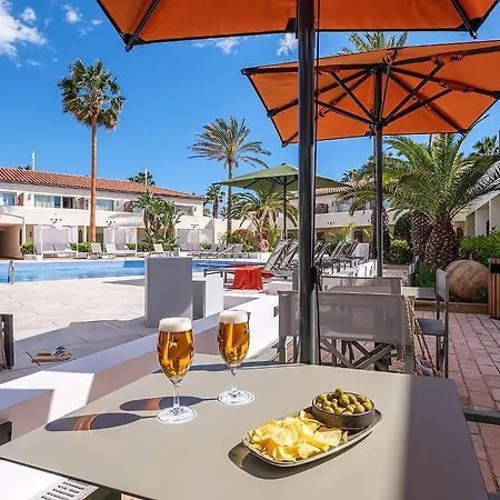 Hotel Oassium At Estival Park 4*